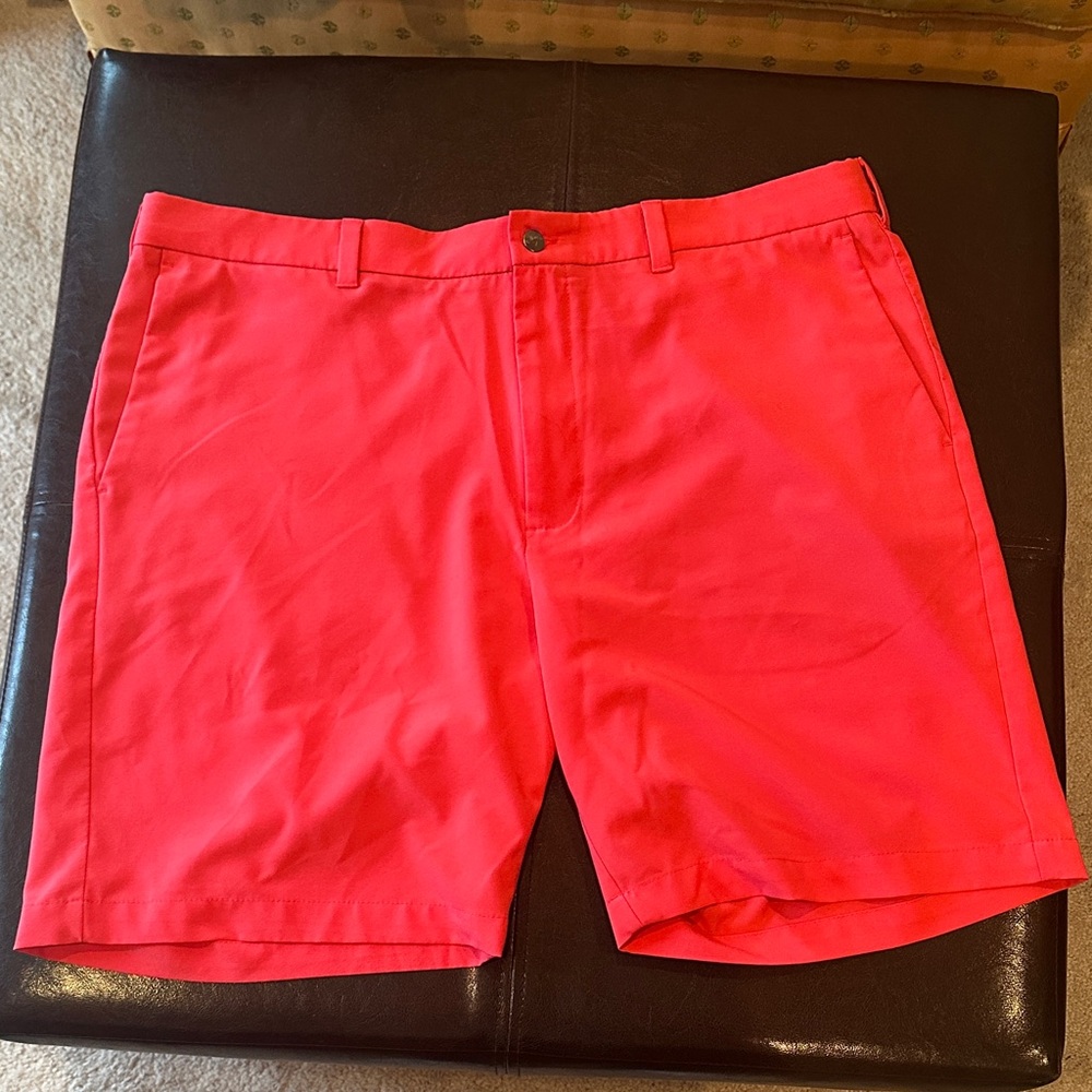 Men's Calloway Bright Salmon/Coral Shorts- size 40